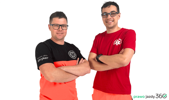 Szkolenie teoretyczne na prawo jazdy kategorii B online - ratownicy medyczni